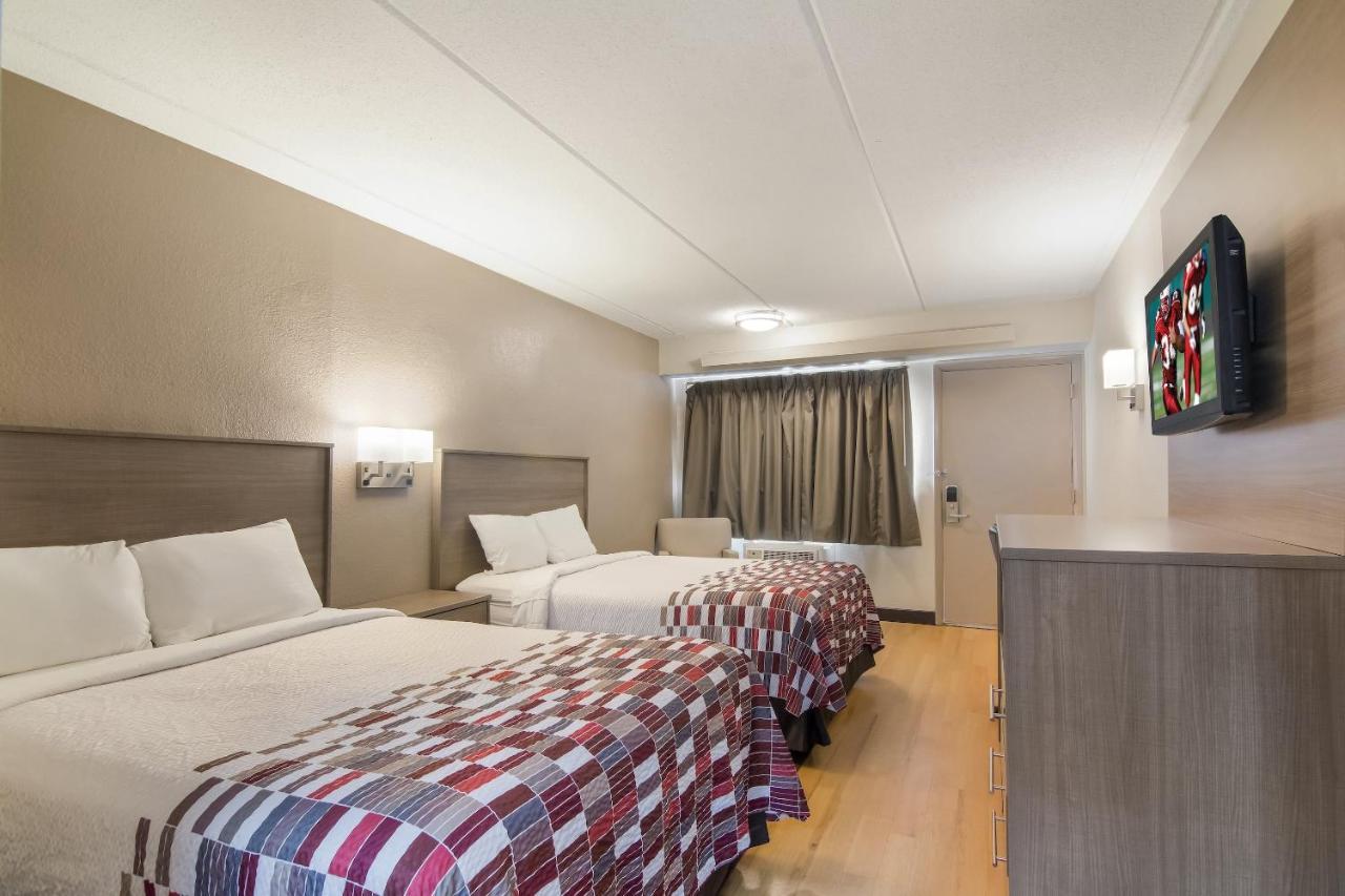 Red Roof Inn Durham - Triangle Park Экстерьер фото